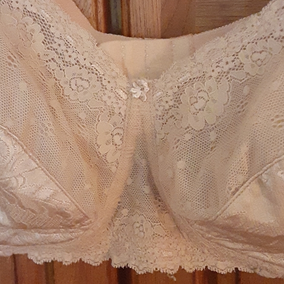 Comfort Choice Underwire Bra - Picture 2 of 9